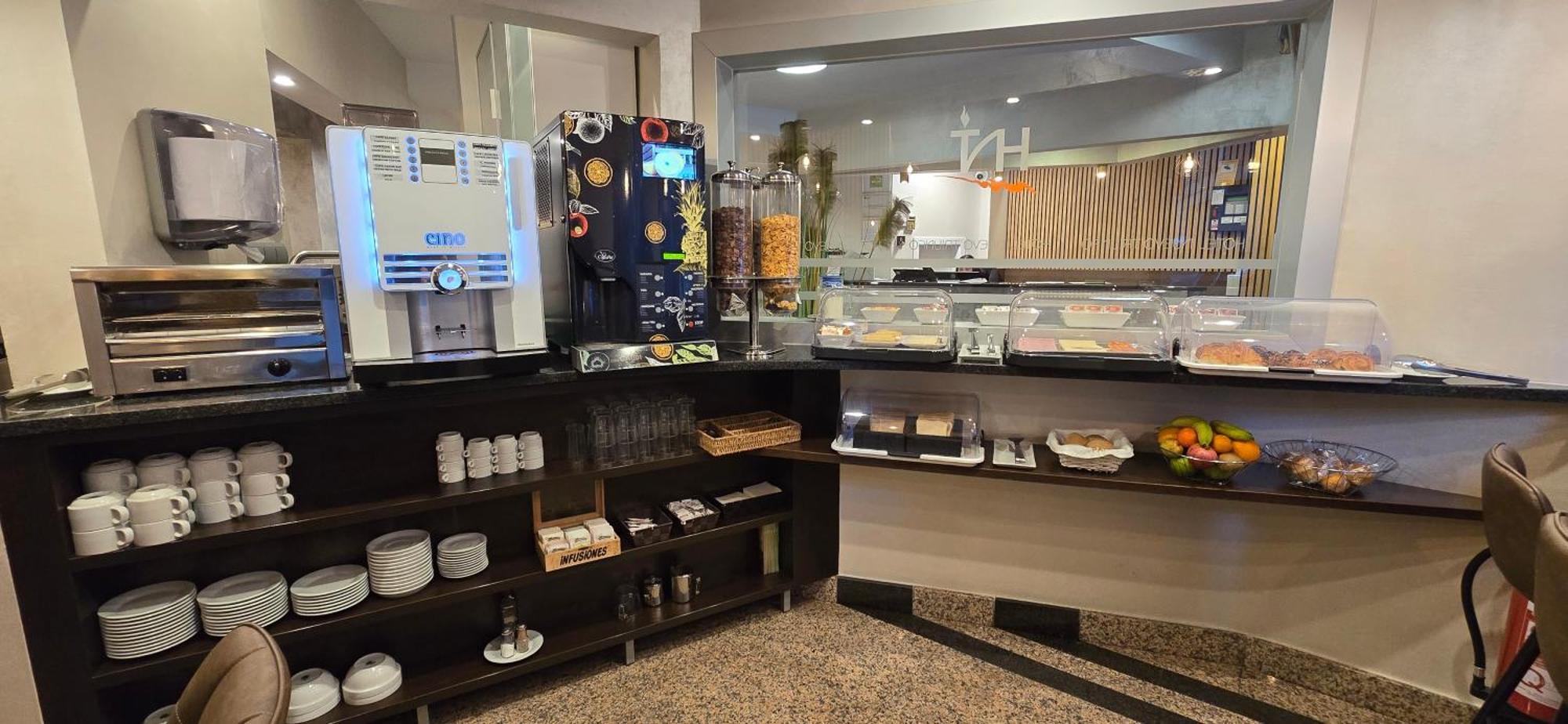 Hotel Nuevo Triunfo Барселона Екстер'єр фото